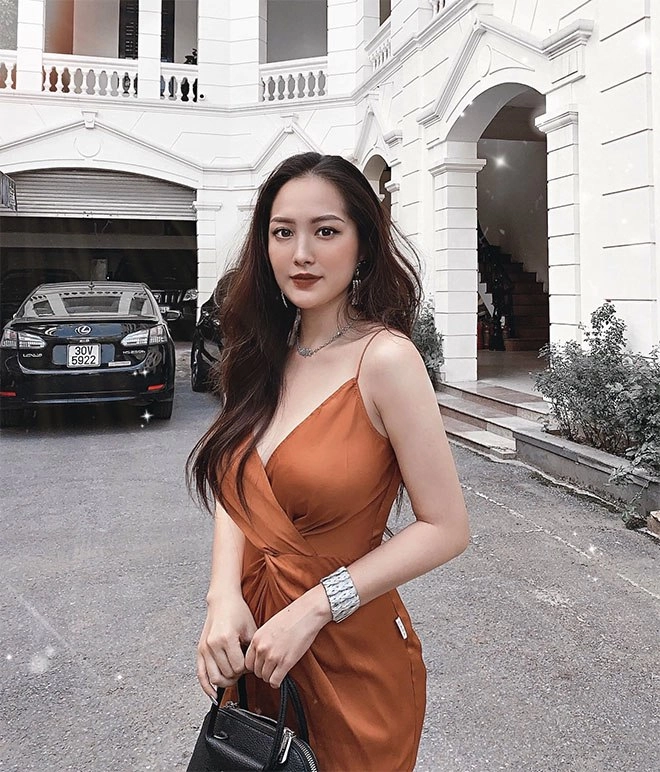 Hương tràm có cô em họ nổi tiếng hà tĩnh làm mẹ một con xinh đẹp sang chảnh chồng chiều - 1