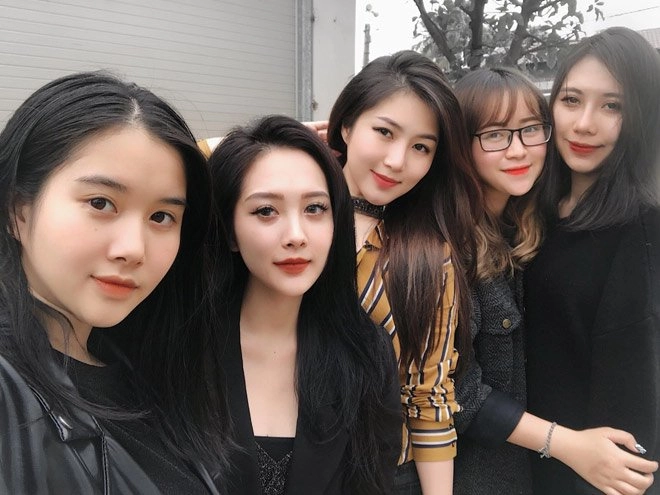 Hương tràm có cô em họ nổi tiếng hà tĩnh làm mẹ một con xinh đẹp sang chảnh chồng chiều - 3