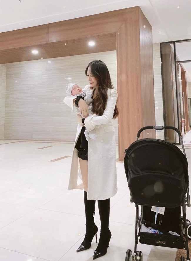 Hương tràm có cô em họ nổi tiếng hà tĩnh làm mẹ một con xinh đẹp sang chảnh chồng chiều - 6