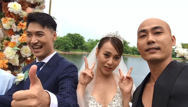 Hương vị tình thân mãi mới được cưới long nam để tóc bết rệt từ hậu trường lên phim - 8