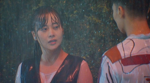 Hương vị tình thân mãi mới được cưới long nam để tóc bết rệt từ hậu trường lên phim - 10