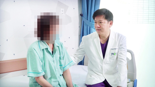 Hy vọng nào cho những phụ nữ mất ngực vì ung thư vú - 1