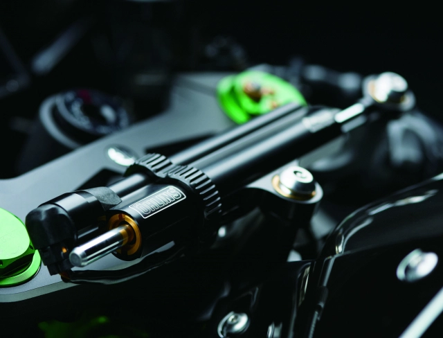 Kawasaki ninja h2 carbon ra mắt tại việt nam với giá khoảng 13 tỷ đồng - 12