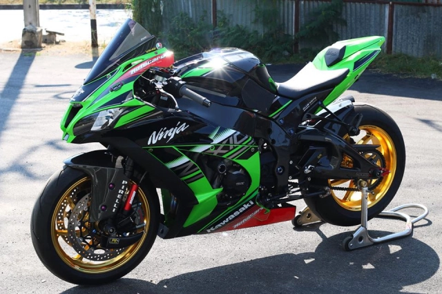 Kawasaki ninja zx-10r độ chuẩn không cần chỉnh với dàn đồ chơi hạng nặng - 3