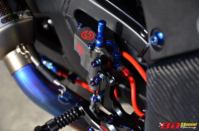 Kawasaki ninja zx-10r độ đẹp mê hồn với loạt trang bị đường đua - 17