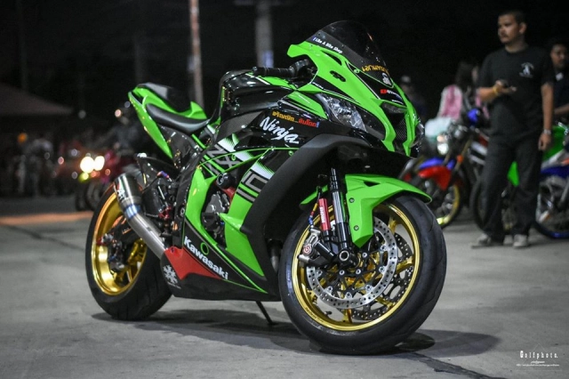 Kawasaki ninja zx-10r độ hoành tráng tại xứ sở chùa vàng - 1