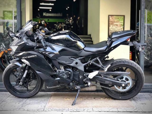 Kawasaki ninja zx-25r đầu tiên về việt nam với giá 180 triệu đồng - 14