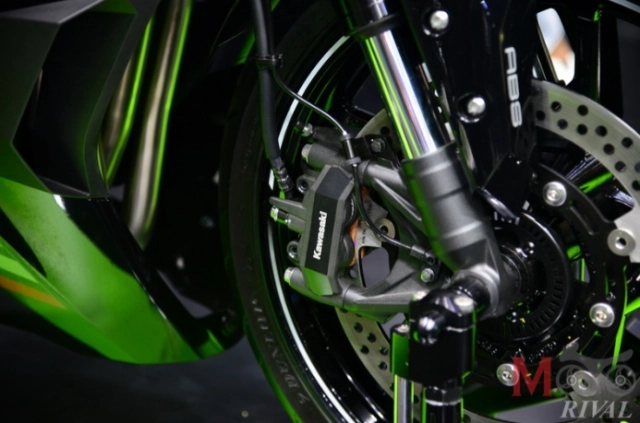 Kawasaki ninja zx-25r và honda cbr250rr sp trên bàn cân thông số - 8