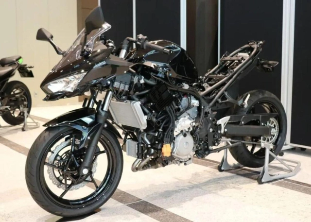 Kawasaki sẽ trình làng mẫu xe điện đầu tiên của hãng tại sự kiện eicma 2021 - 3