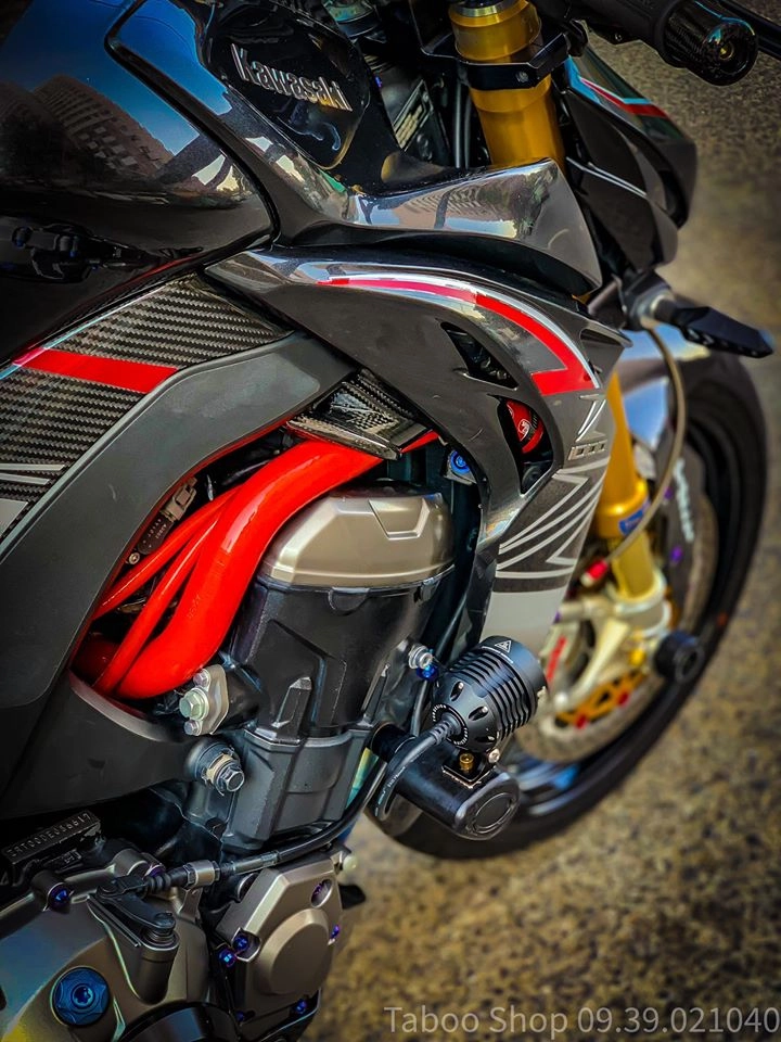 Kawasaki z1000 độ hết bài với dàn trang bị đắt đỏ của biker việt - 15