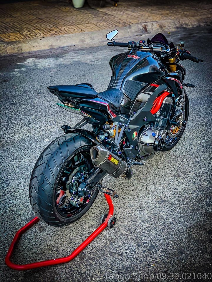Kawasaki z1000 độ hết bài với dàn trang bị đắt đỏ của biker việt - 22