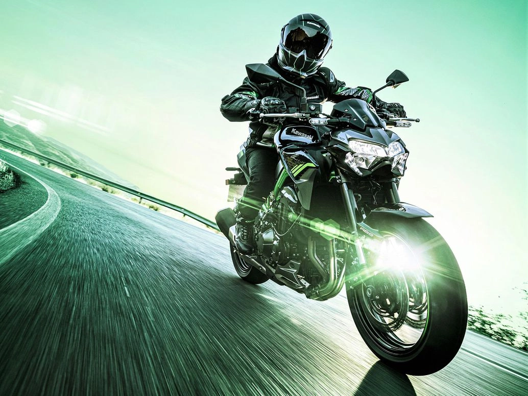 Kawasaki z900r mới sẽ ra mắt vào cuối năm nay - 3