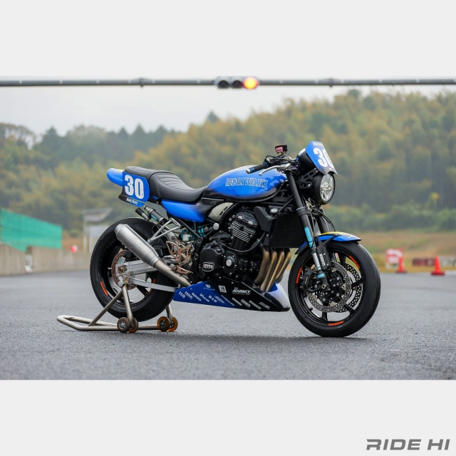 Kawasaki z900rs độ phong cách đường đua cổ điển - 1