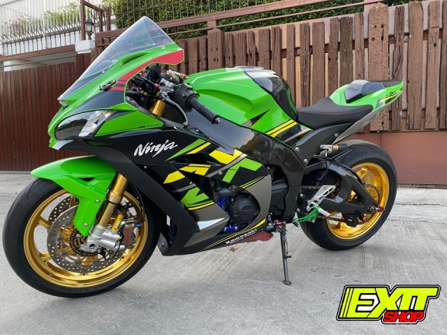 Kawasaki zx-10r lột xác ngoạn mục từ phiên bản 2014 lên 2018 - 13