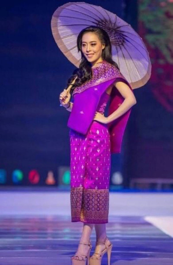 Khai gian tuổi nàng hậu này bị tước vương miện sau 1 ngày đăng quang - 10