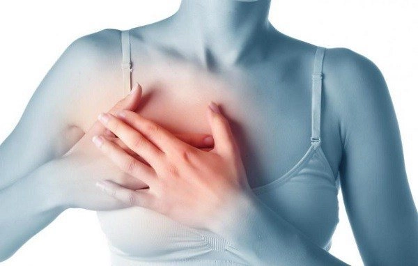 Khi 2 hoa hậu có cặp tuyết lê ngoại cỡ gặp nhau cđm phân vân không biết nên chọn ai - 13