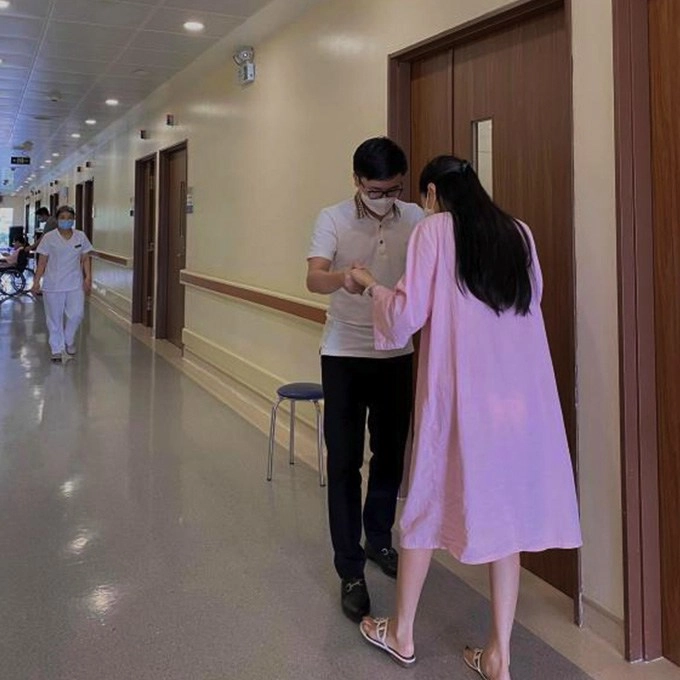 Không cài áo cựu tiếp viên hàng không đóng cảnh nóng với mạnh trường ôm con tiếp da tuyệt đẹp - 8