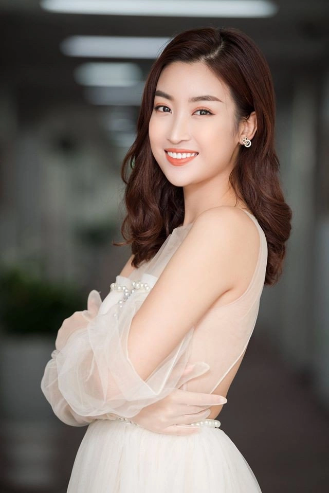 Không cần dao kéo những nàng hậu này vẫn đẹp lên theo năm tháng - 5