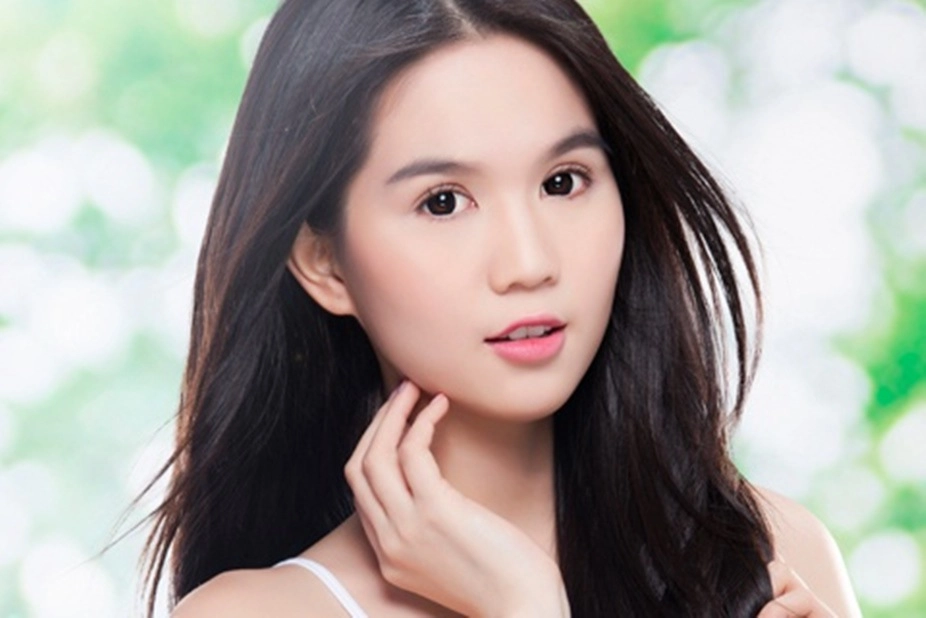 Không phải tắm trắng chính trang điểm mới là thứ đổi đời ngọc trinh - 4