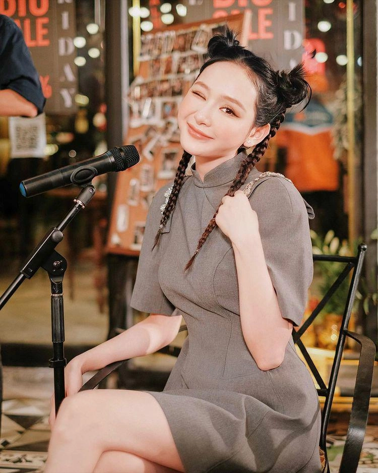 Không thể nhận ra hiền hồ tại sự kiện chân dài miên man nhưng mặt đơ cứng - 12