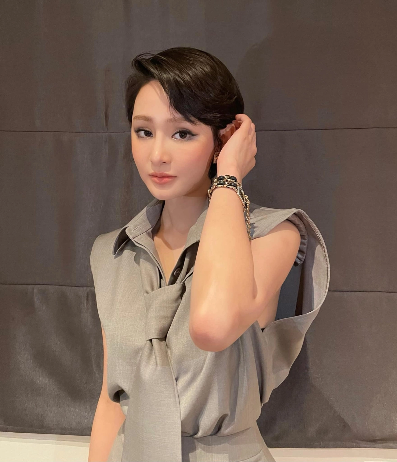 Không theo trend môi dày mắt xếch hiền hồ make-up sương sương baby cute vẫn quyến rũ vô cực - 8