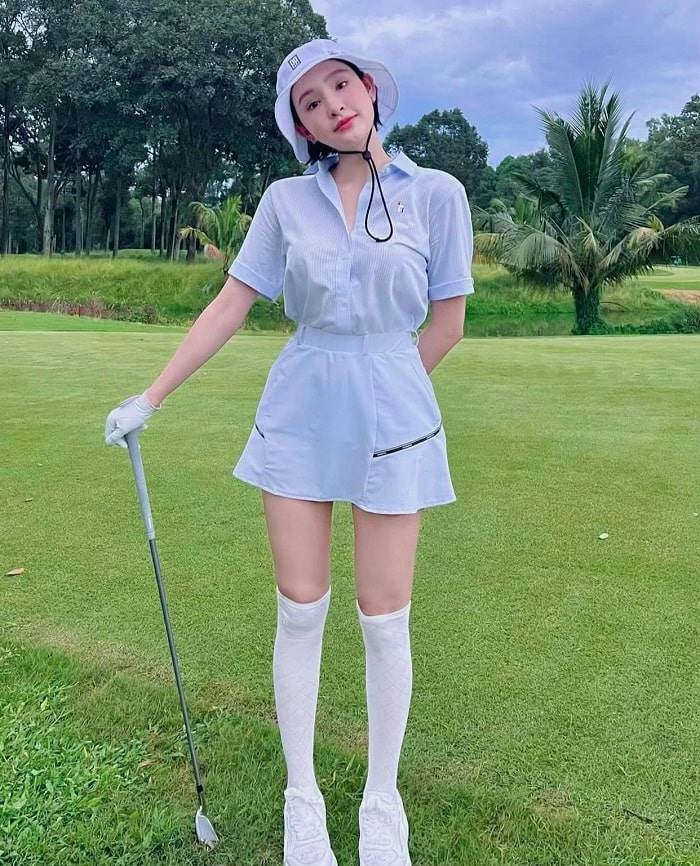 Không theo trend môi dày mắt xếch hiền hồ make-up sương sương baby cute vẫn quyến rũ vô cực - 12