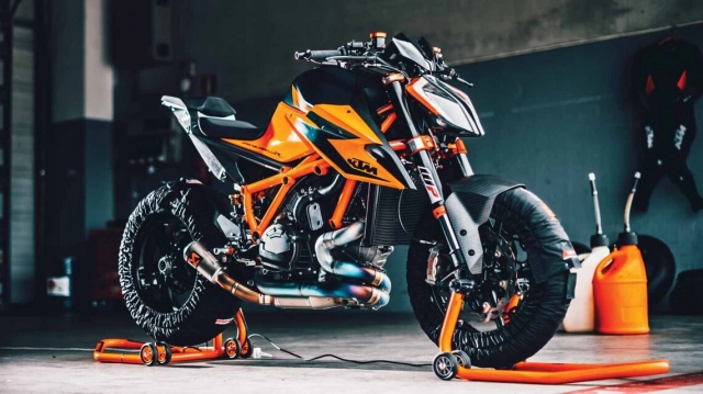 Ktm 1290 super duke rr 2021 được giới thiệu bảng thiết kế - 4