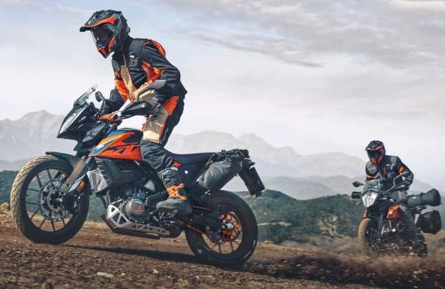 Ktm 390 adventure 2022 được cập nhật kiểm soát độ bám đường mới - 1