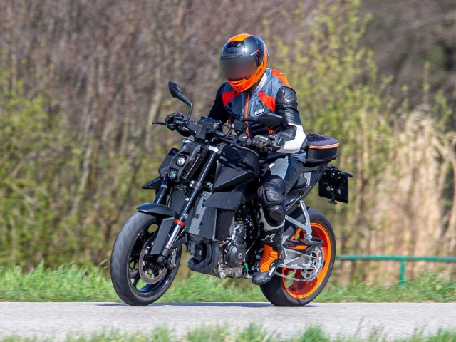 Ktm 990 duke 2023 tiếp tục lộ diện khi đang thử nghiệm - 3