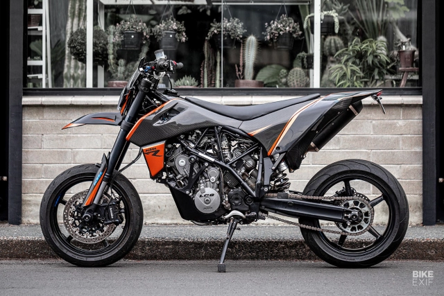 Ktm 990 supermoto độ cực chất đến từ new zealand - 13