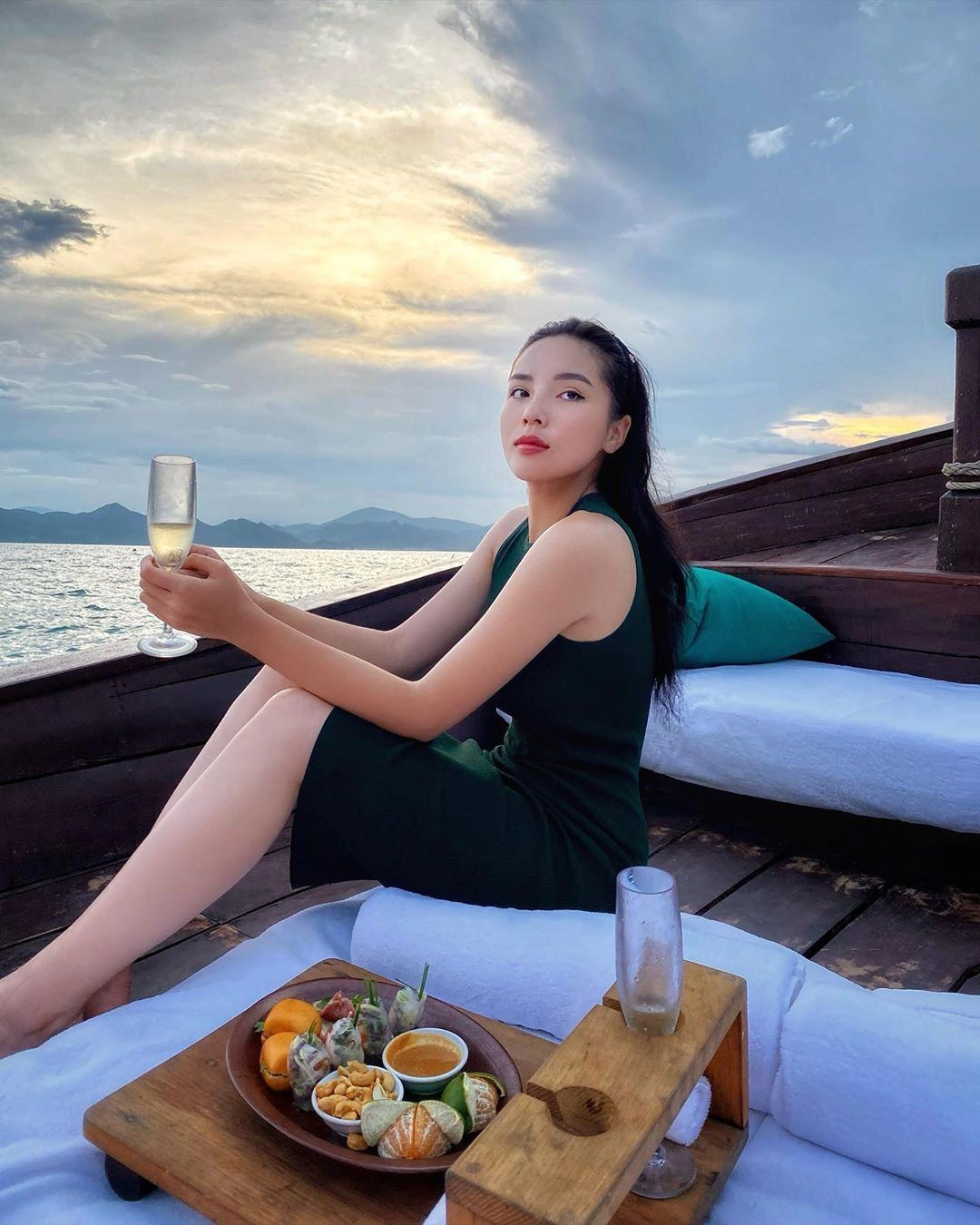 Kỳ duyên diện bikini khoe dáng đẹp như tạc nhưng chú ý hơn là làn da mất mác hoa hậu - 7