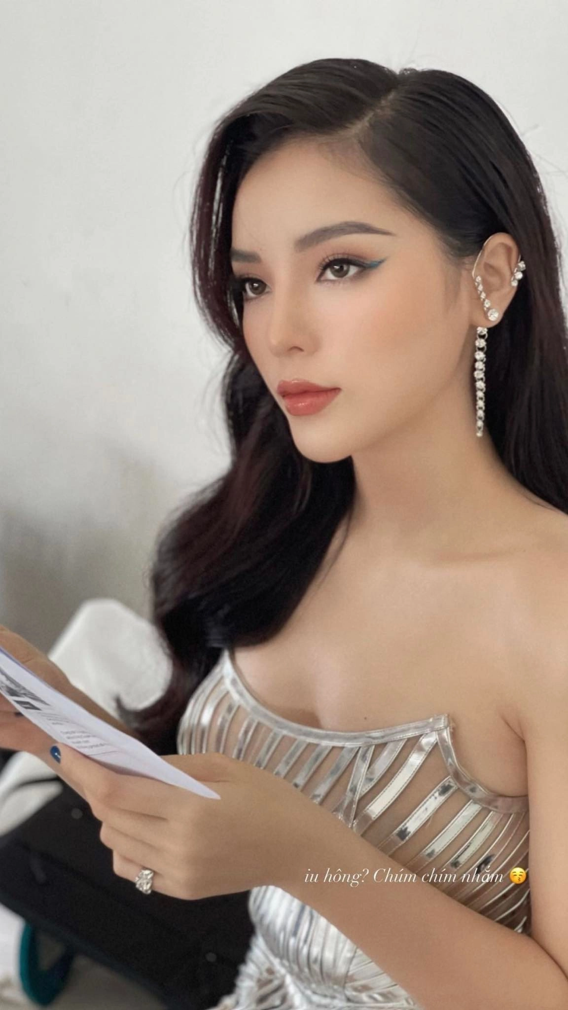 Kỳ duyên gấp rút siết cân make-up và tập catwalk chuẩn bị thi miss universe - 5
