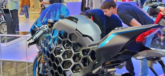 Kymco đã trình bày nguyên mẫu xe điện supernex mới tại eicma 2022 - 12