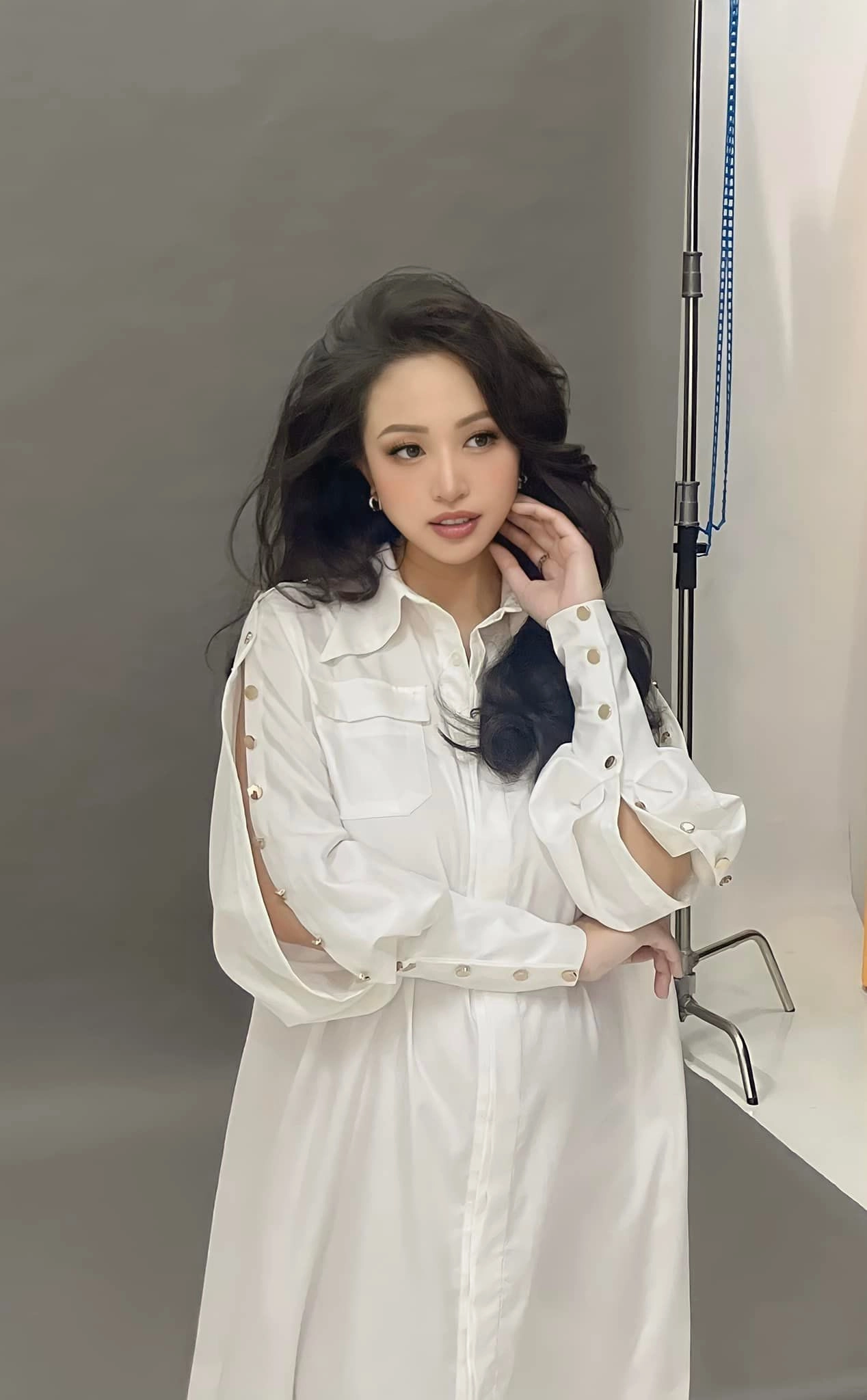 Lã thanh huyền gặp hội bạn thân lưu hương giang tự tin mặt mộc vân hugo bầu bí vẫn xinh - 9