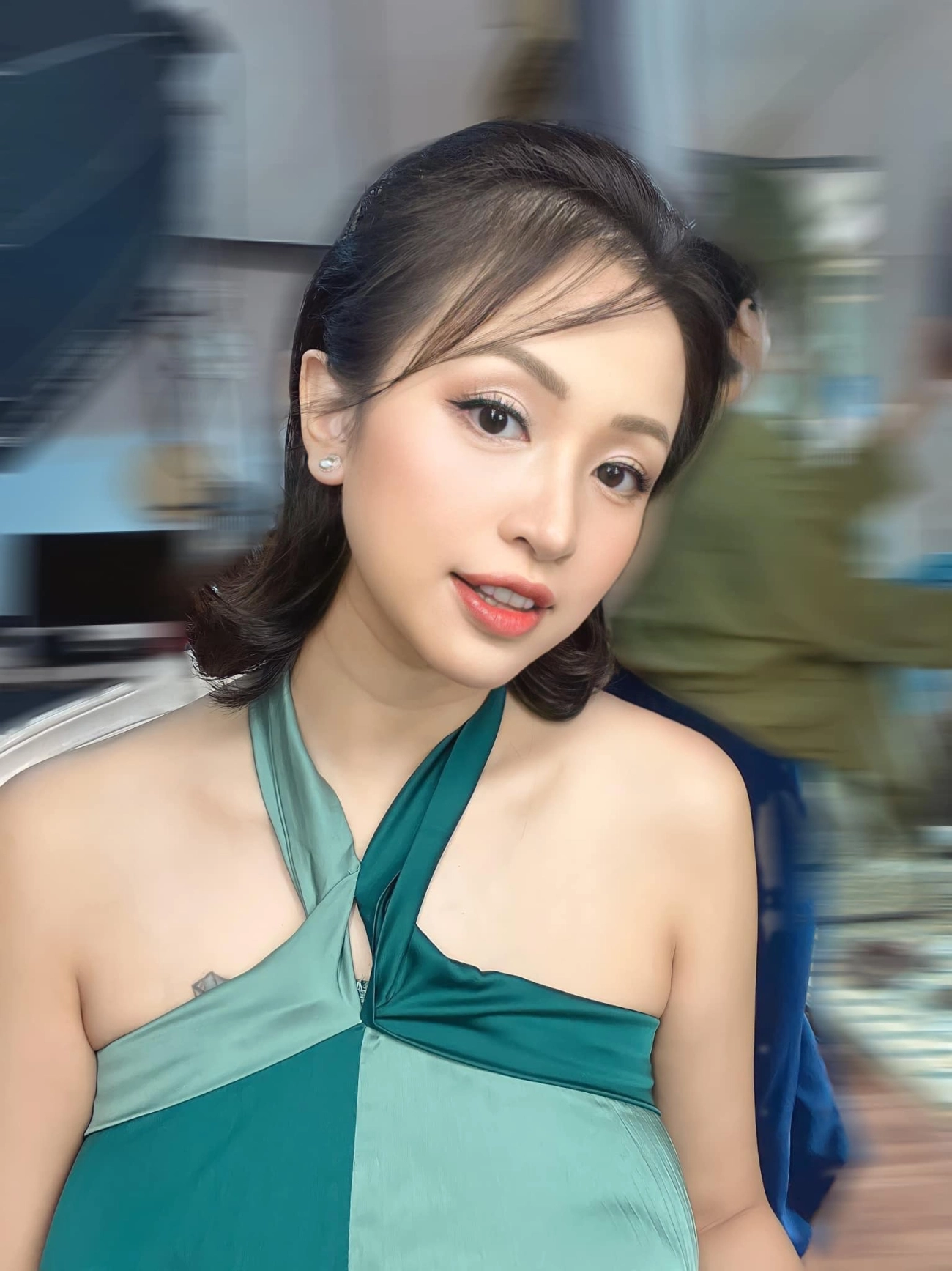Lã thanh huyền gặp hội bạn thân lưu hương giang tự tin mặt mộc vân hugo bầu bí vẫn xinh - 10
