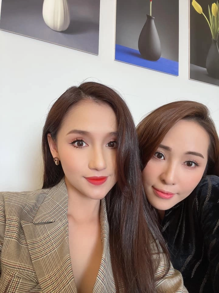 Lã thanh huyền gặp hội bạn thân lưu hương giang tự tin mặt mộc vân hugo bầu bí vẫn xinh - 15