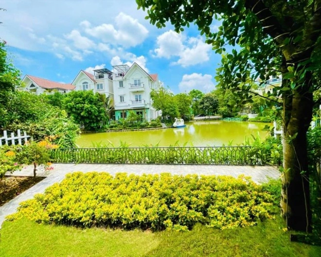 Lã thanh huyền khoe biệt thự khu nhà giàu bể bơi rộng như resort nhà riêng còn choáng hơn - 9