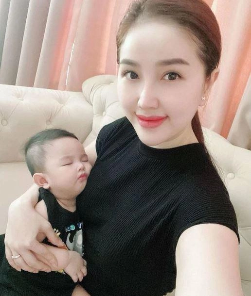 Làm dâu hào môn bảo thy dùng nguyên liệu hơn 1triệu đồngkg nấu ăn dặm cho con - 2