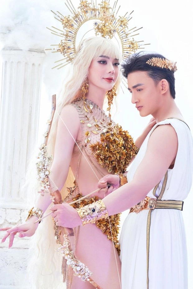 Lâm khánh chi diện đồ xuyên thấu khoe vòng 3 bốc lửa bên tình tin đồn - 2
