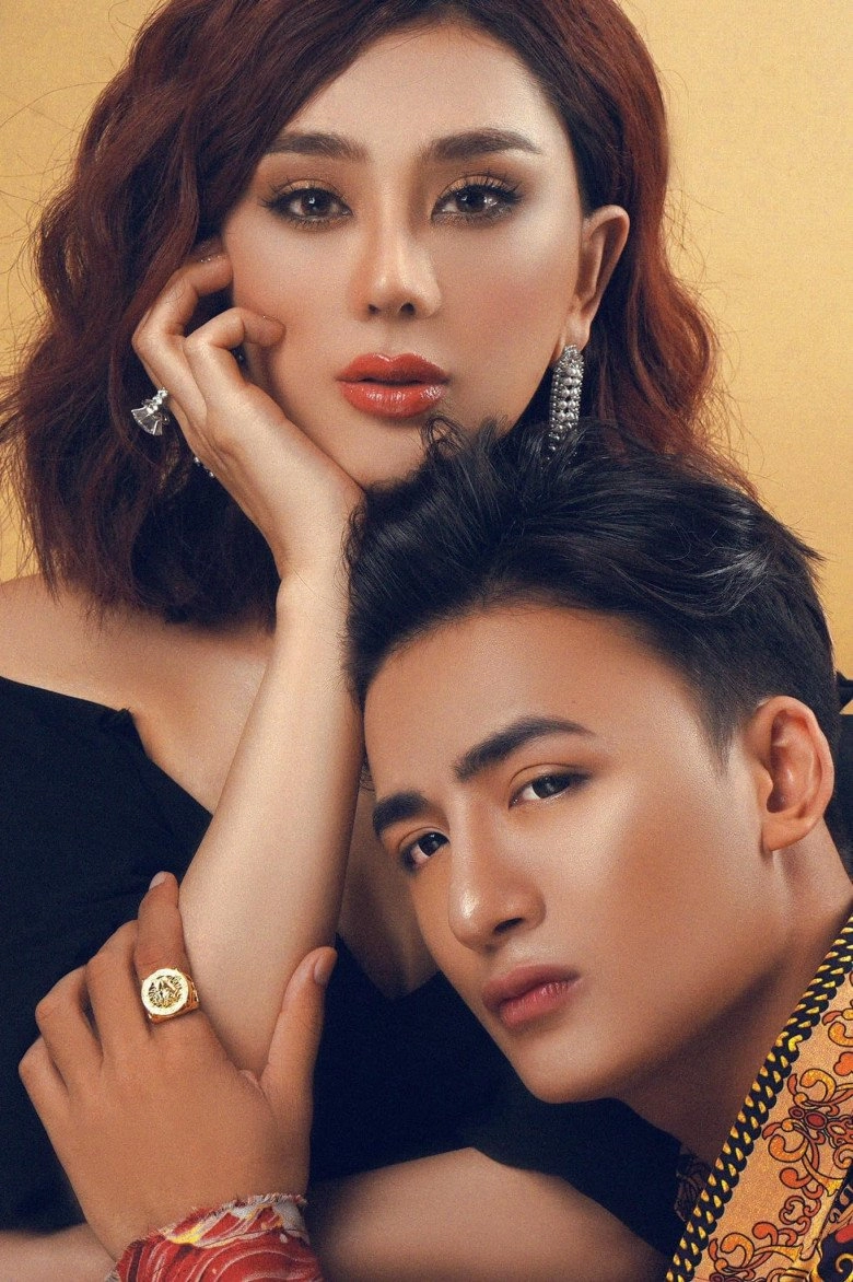Lâm khánh chi diện đồ xuyên thấu khoe vòng 3 bốc lửa bên tình tin đồn - 8