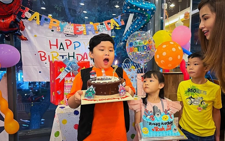 Làm mẹ đơn thân hoa hậu diễm hương hiếm hoi đăng ảnh gia đình ứng xử được khen nức nở - 7