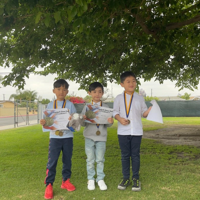 Làm mẹ đơn thân ngọc quyên mua 1 ổ bánh mì ăn cả ngày dành tiền nuôi con học mầm non ở mỹ - 11