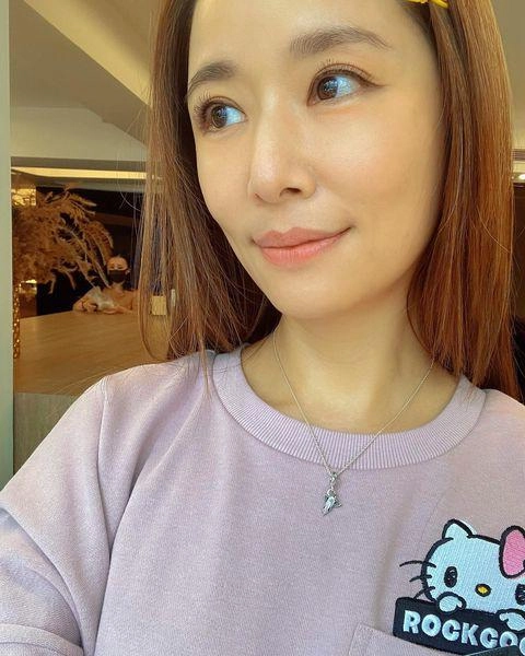 Lâm tâm như khoe ảnh mặt mộc dấu hiệu lão hoá bốc hơi không còn lệch với hoắc kiến hoa - 7