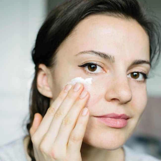Làm trắng da bằng kem đánh răng chiêu dưỡng da đơn giản rẻ tiền nhưng hiệu quả - 5