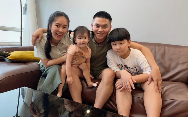 Lê phương khoe con trai tình cảm với em gái cùng mẹ khác cha ra dáng anh cả đĩnh đạc - 6