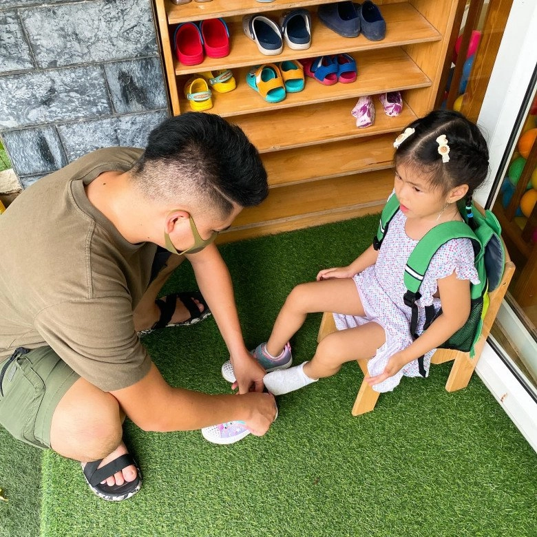 Lê phương liên tiếp bỏ lỡ ngày khai giảng của con trai con gái nguyên do làm nhiều người lo lắng - 8