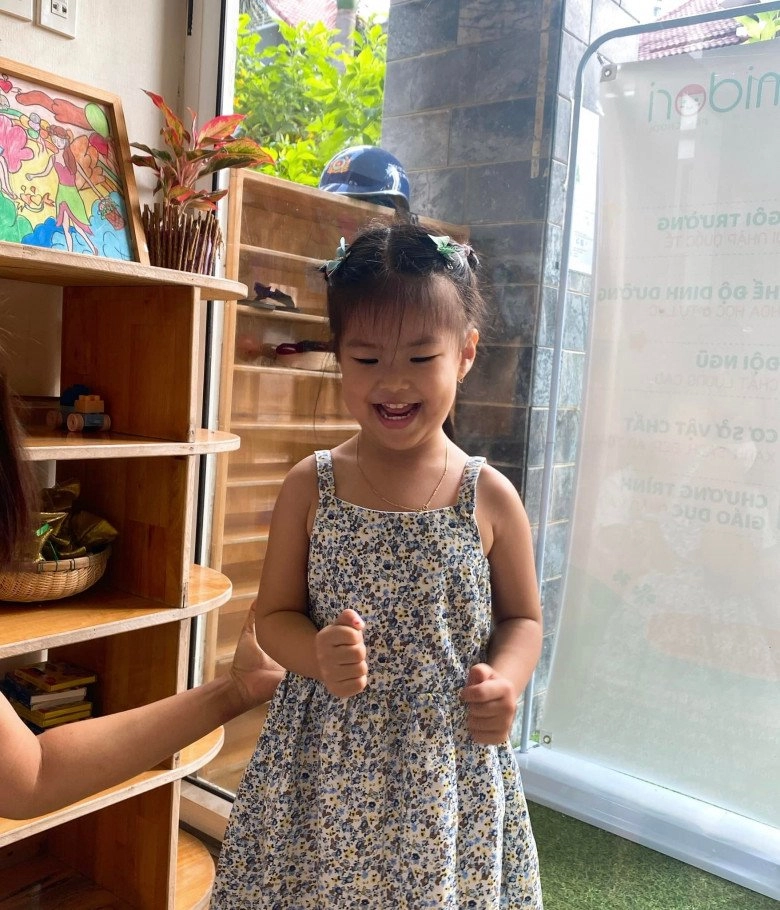 Lê phương liên tiếp bỏ lỡ ngày khai giảng của con trai con gái nguyên do làm nhiều người lo lắng - 10