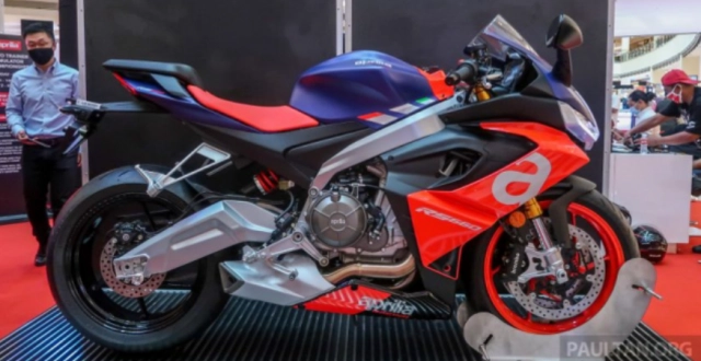 Lô hàng đầu tiên của aprilia rs 660 đã cập bến châu á - 3