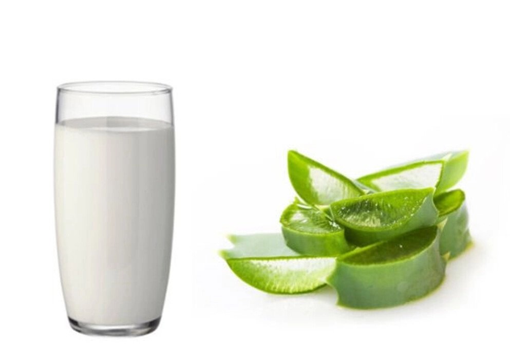 Loại bỏ vùng xỉn màu nhanh chóng với những cách làm trắng da toàn thân bằng nha đam siêu dễ - 4