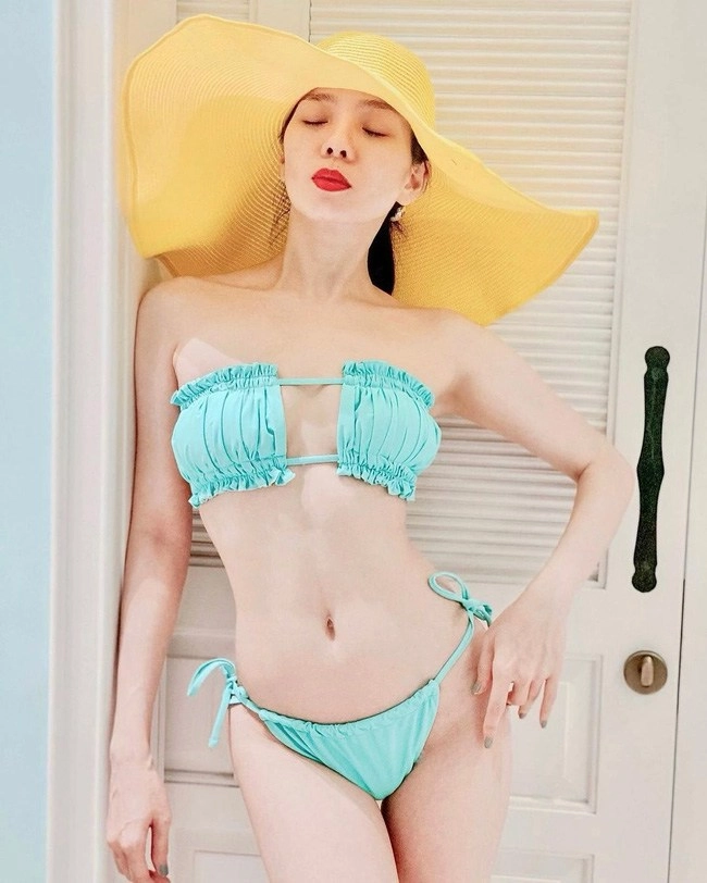 Loạt mỹ nhân vô tư diện bikini siêu mỏng nhờ thực hiện phương pháp dọn dẹp vùng kín - 2